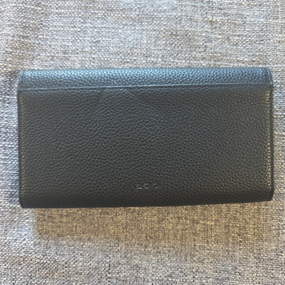 Aldo Wallet Womens Black Clutch Card Slots Snap Front Zipper Pouch